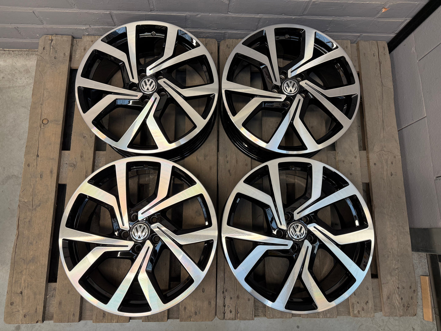 19” Vw Brescia 5x112 wheels ( Golf 7 GTI R TCR )