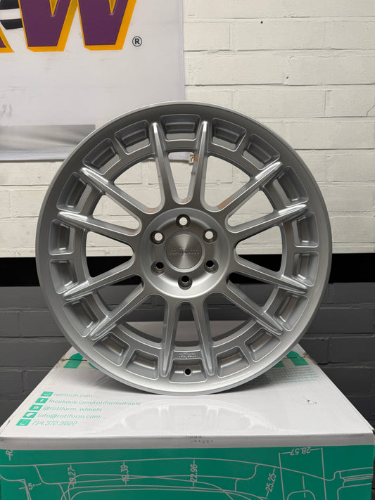 20” Rotiform OZR-T 6x120 wheels ( New Vw Transporter & Ford Transit )