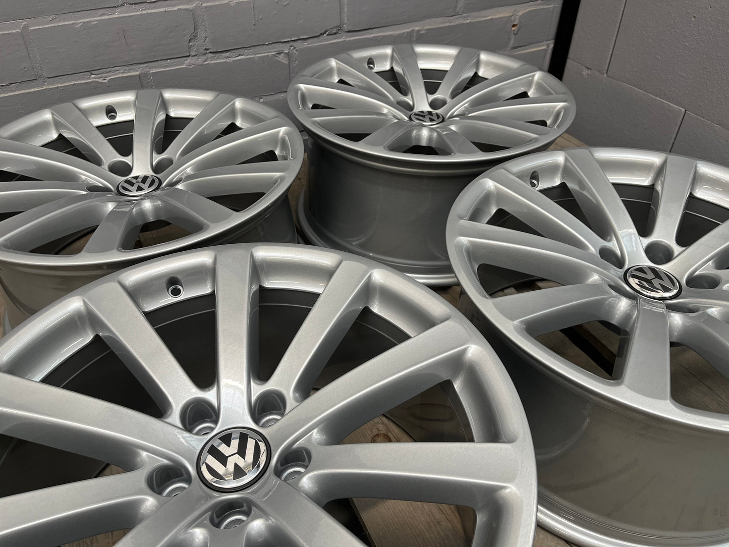 19” Original Vw Omanyt 5x112 Wheels ( Tiguan R36 R32 )
