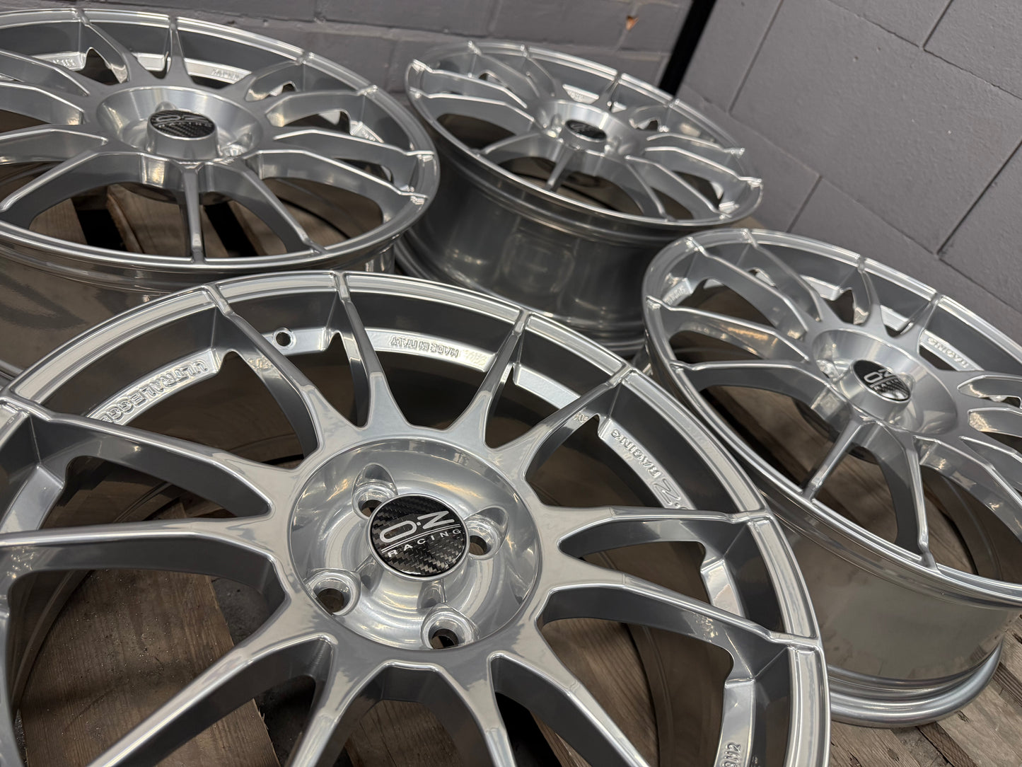 18” Oz Ultraleggera 4x100 wheels