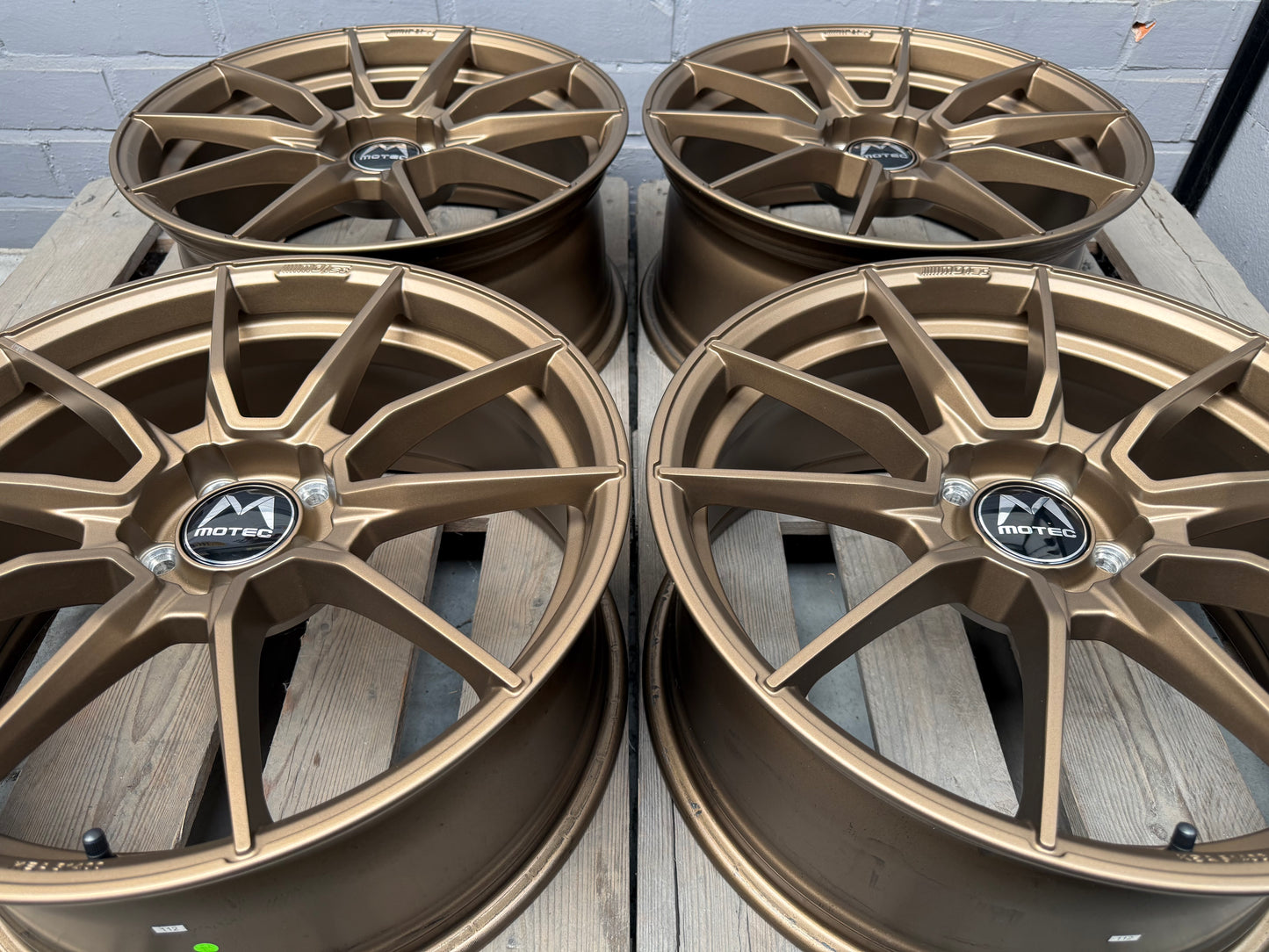 19” Motec Ultralight MCR2 5x112 wheels