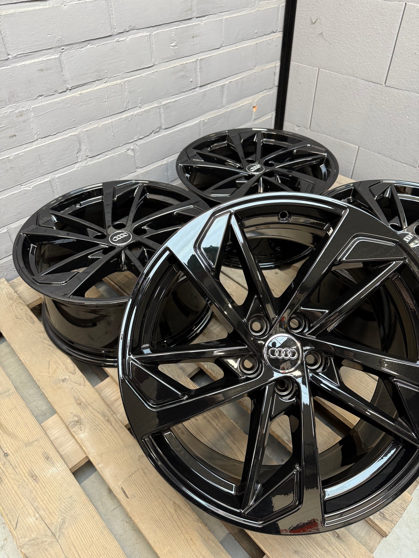 19” Audi Q3 5x112 wheels