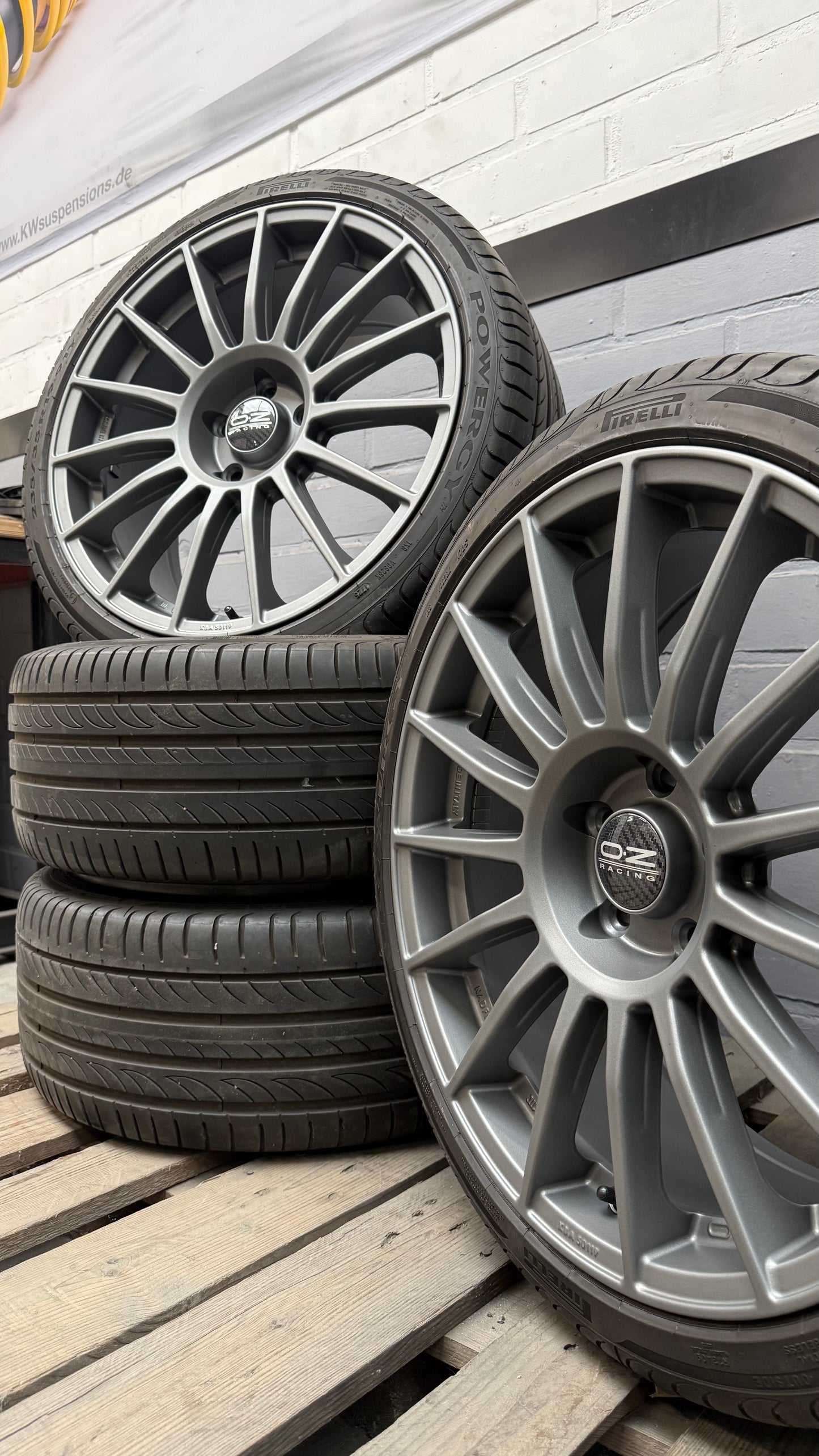 19” Oz Superturismo LM 5x112 wheels + Pirelli Tires