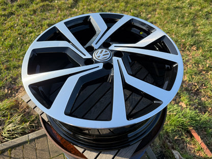 19” Vw Brescia 5x112 wheels ( Golf 7 GTI R TCR )