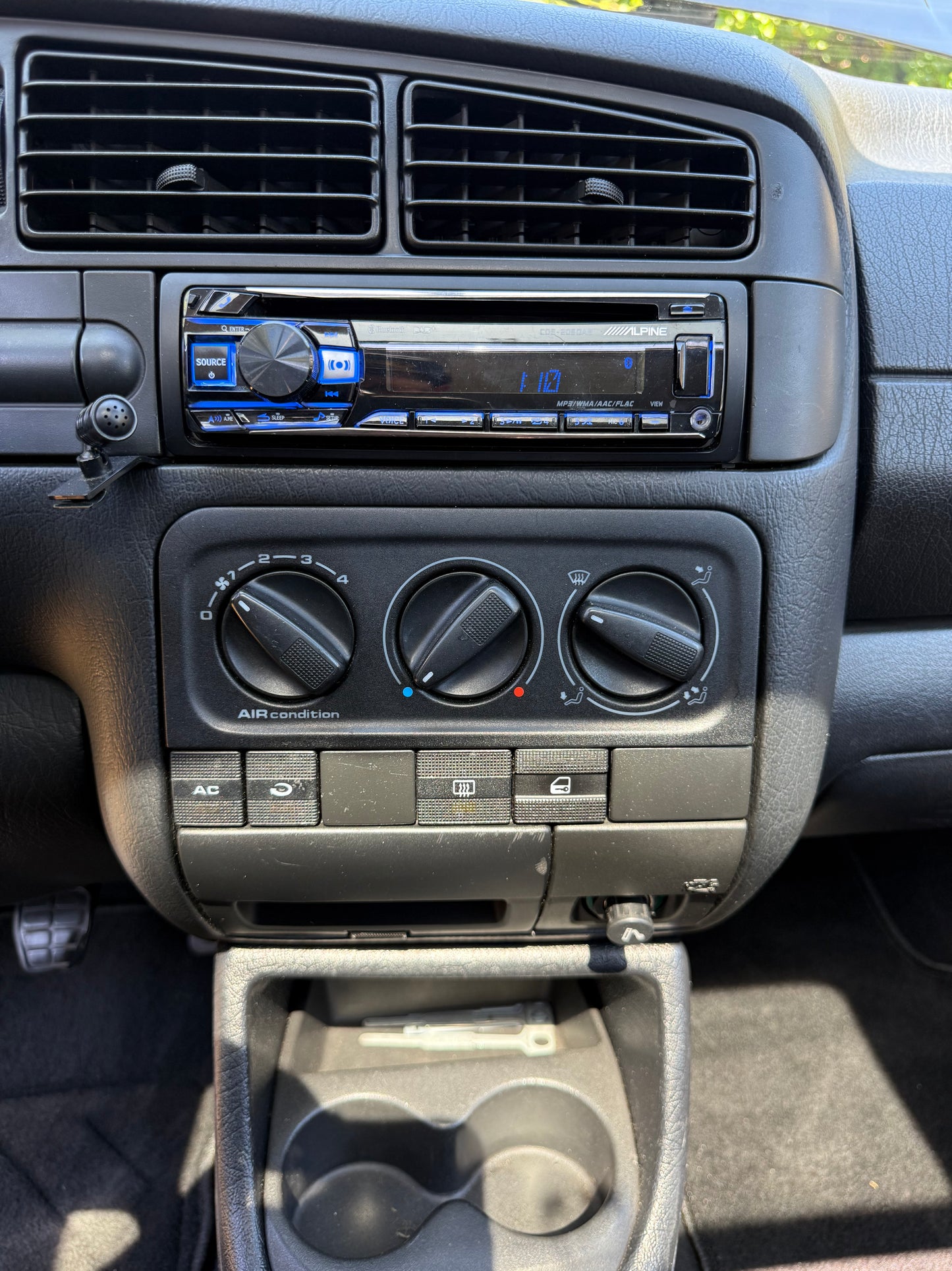 1997 Volkswagen Golf 2.0 GTI ( USA )