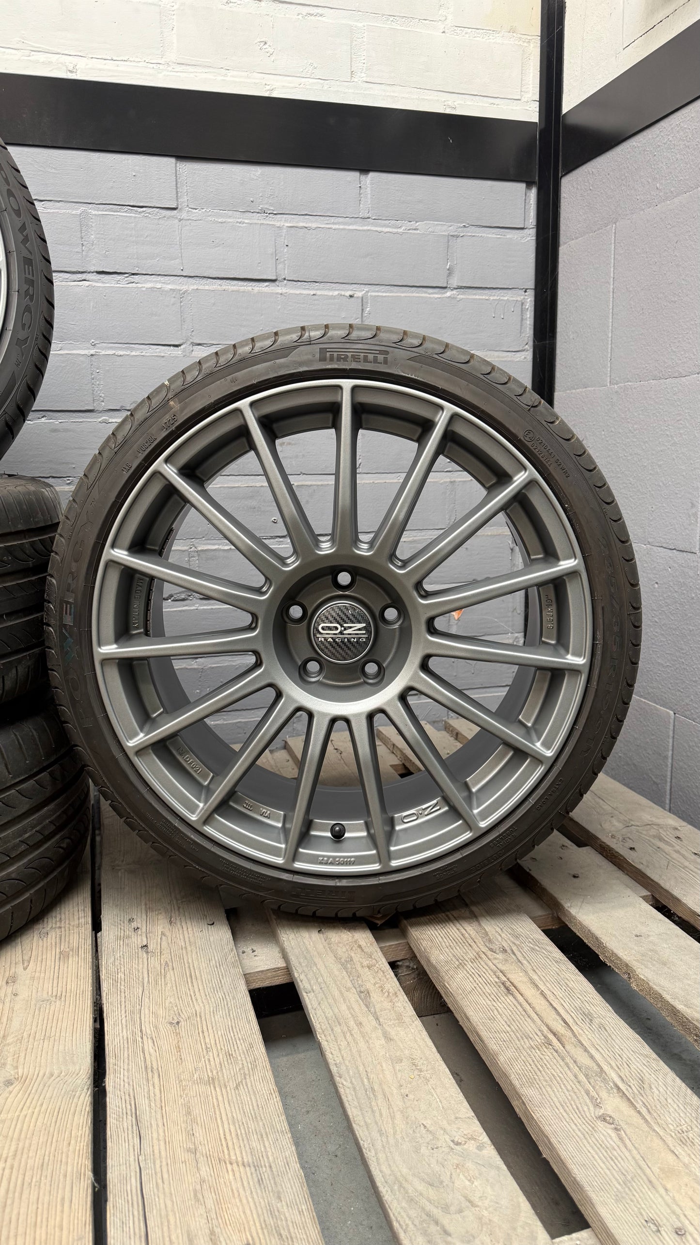 19” Oz Superturismo LM 5x112 wheels + Pirelli Tires